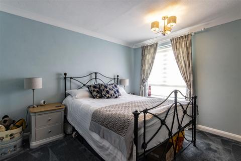 25 Mill Stream Close, Chesterfield, S40 3DS