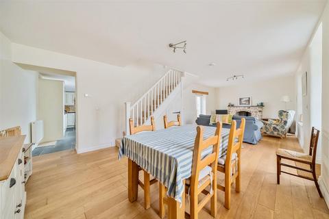 72 The Square, Hartland, Bideford, EX39 6BL