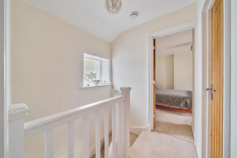 72 The Square, Hartland, Bideford, EX39 6BL