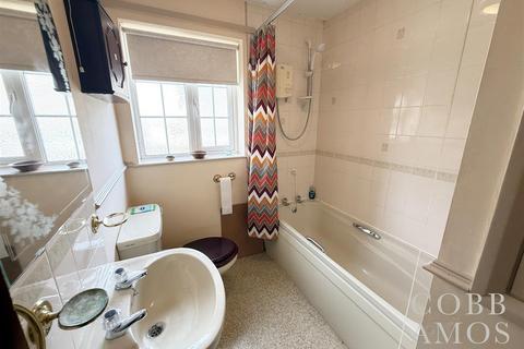 17 George Close, Knighton, LD7 1HL