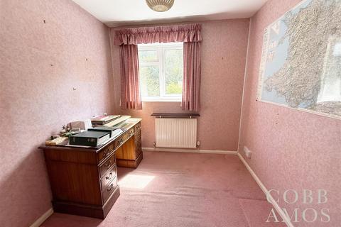 17 George Close, Knighton, LD7 1HL