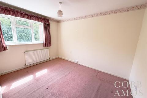17 George Close, Knighton, LD7 1HL