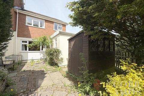 17 George Close, Knighton, LD7 1HL