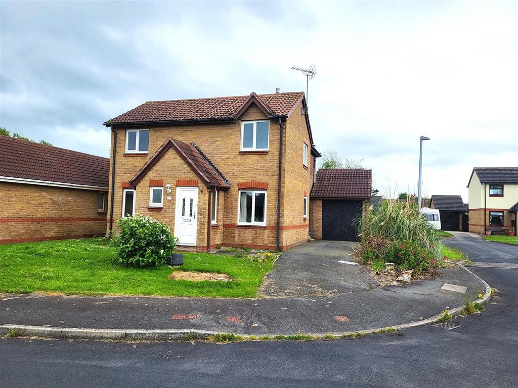 Trem Yr Afon, Kinmel Bay 4 bed detached house for sale £218,000
