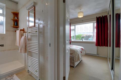 2 bedroom detached bungalow for sale, Chestnut Avenue, Rode Heath