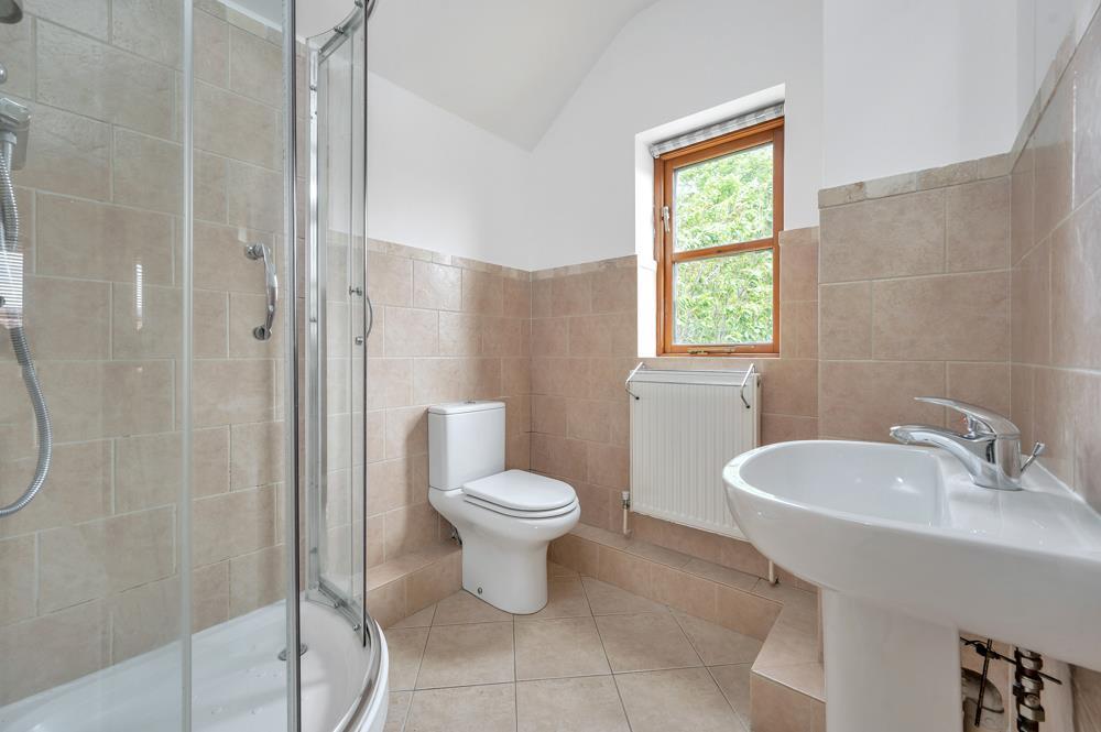 Ensuite shower room