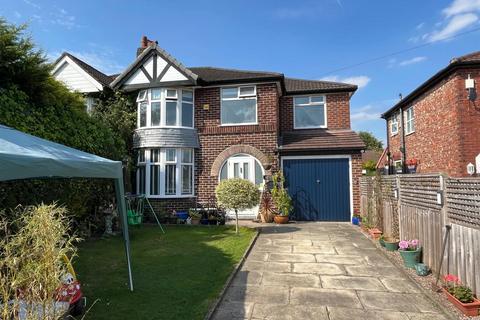 4 bedroom semi-detached house for sale, Carrington Lane, Sale