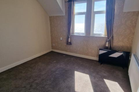1 bedroom flat to rent, Queens Promenade, Blackpool FY2