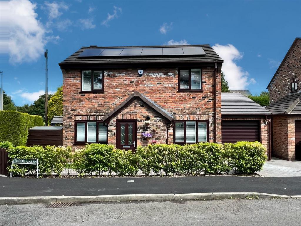 Tudor Green, Wilmslow 3 bed detached house for sale £449,950
