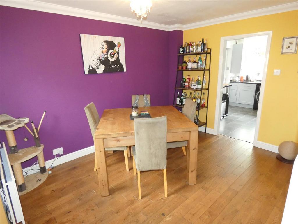 Family Room/Dining Room