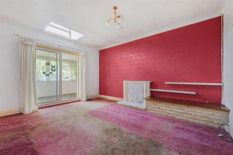 2 bedroom bungalow for sale, Steyning Avenue, Peacehaven