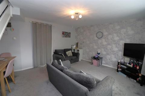 2 bedroom property for sale, Walnut Way, Barnstaple