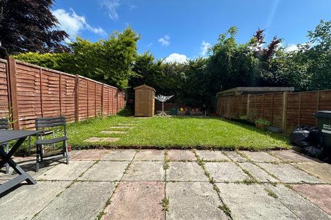 28 Chaffinch Drive, Cullompton, EX15 1UJ