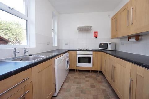 3 bedroom terraced house to rent, Newent Lane, Crookes, Sheffield, S10 1HD