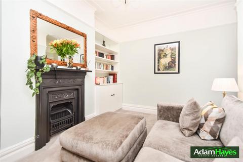 5 bedroom terraced house for sale, Woodgrange Avenue, London N12