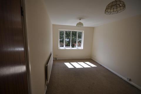 1 bedroom flat for sale, Flat 6 Stow Court