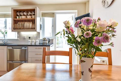 7 Hartley Meadows, Whitchurch, RG28 7BW