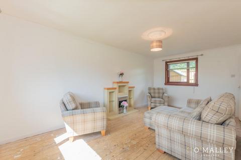 3 bedroom end of terrace house for sale, Mckinlay Crescent, Alloa