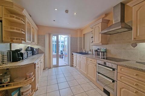 4 bedroom semi-detached house for sale, Broad Lane, Kings Heath, Birmingham