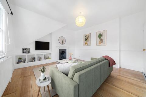 3 bedroom flat for sale, St. Matthew's Road, SW2