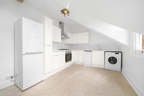 3 bedroom flat for sale, St. Matthew's Road, SW2