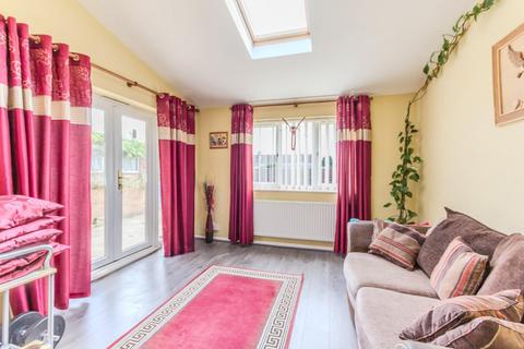 3 bedroom detached house for sale, Atherstone Avenue, Peterborough PE3