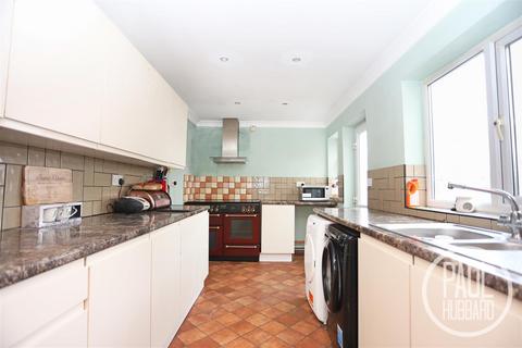 3 bedroom terraced house for sale, Church Road, Lowestoft, Suffolk