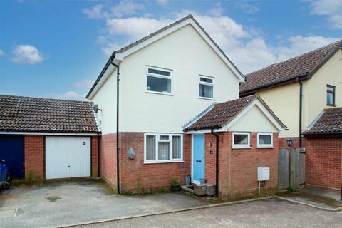 3 bedroom detached house for sale, Borradale Court, Steeple Bumpstead Haverhill CB9