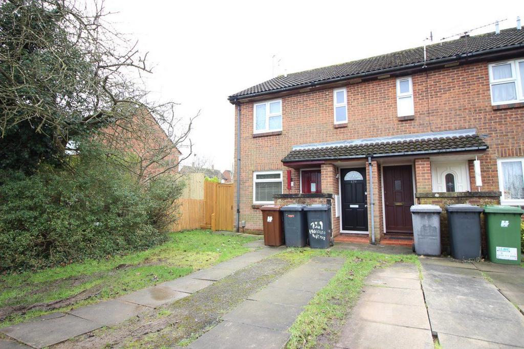 Ashfield Avenue, Bushey 1 bed to rent £1,350 pcm (£312 pw)