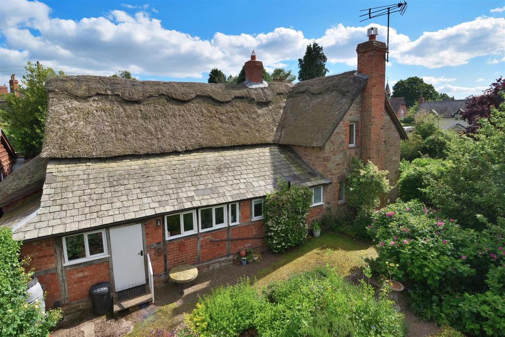 Green Cottage (June 2024) - (19).jpg