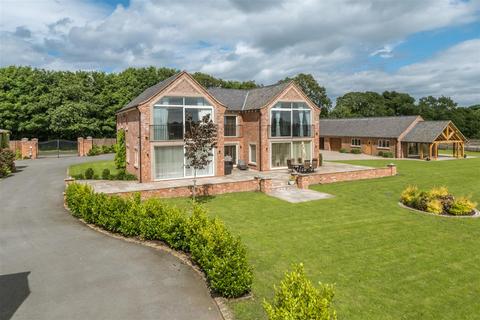 6 bedroom detached house for sale, Shop Lane, Little Budworth