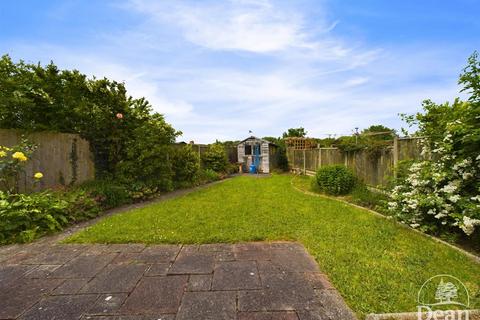 2 bedroom detached bungalow for sale, Berkeley Crescent, Lydney GL15