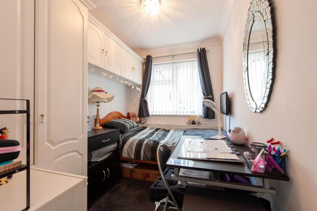 Bedroom 3.jpg