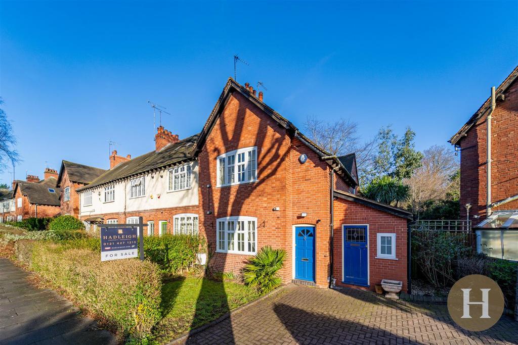 Hadleigh Estate Agents-1.jpg