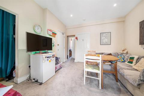 2 bedroom flat for sale, Lansdowne Hill, West Norwood, SE27