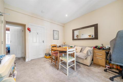 2 bedroom flat for sale, Lansdowne Hill, West Norwood, SE27