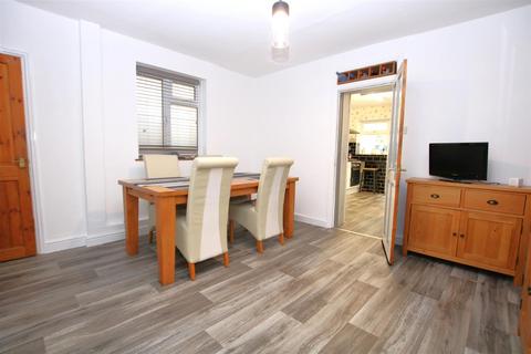 2 bedroom end of terrace house for sale, Malcolm Road, Kingsley, Northampton