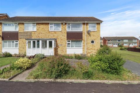 4 bedroom semi-detached house for sale, Ilex Green, Hailsham