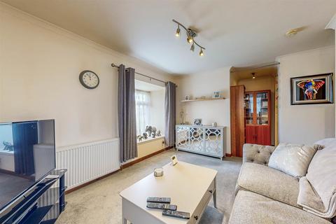 1 bedroom flat for sale, Caledonian Road, Perth