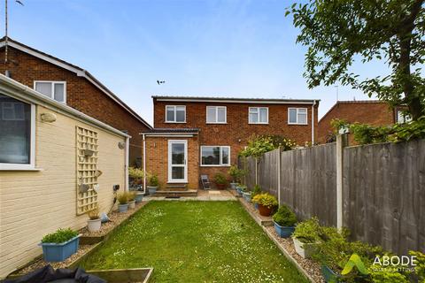 3 bedroom semi-detached house for sale, Norman Road, Burton-On-Trent DE13