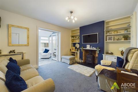 3 bedroom semi-detached house for sale, Park Lane, Burton-On-Trent DE13