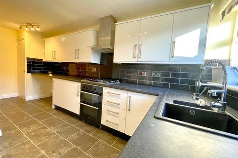 3 bedroom end of terrace house for sale, Lawrence Road, Wittering, Peterborough