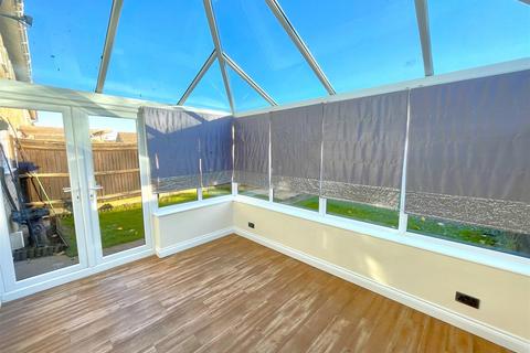 3 bedroom end of terrace house for sale, Lawrence Road, Wittering, Peterborough