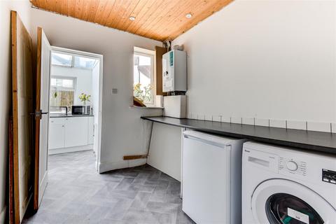 3 bedroom semi-detached house for sale, Westcourt Road, Worthing
