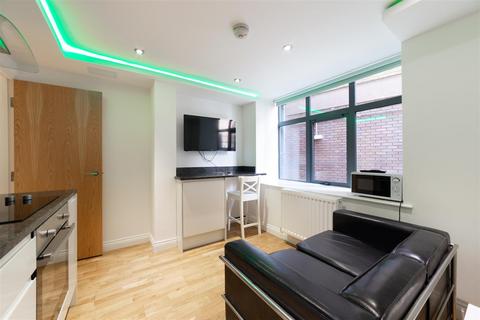 1 bedroom apartment to rent, Falconars House, Newcastle Upon Tyne