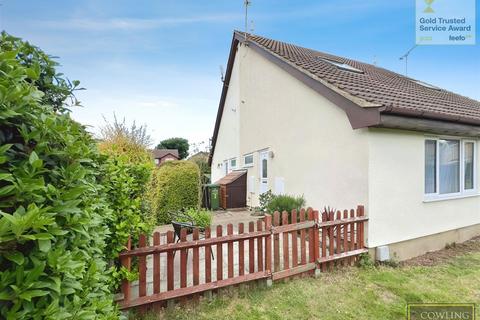 1 bedroom semi-detached bungalow for sale, Bulphan Close, Wickford