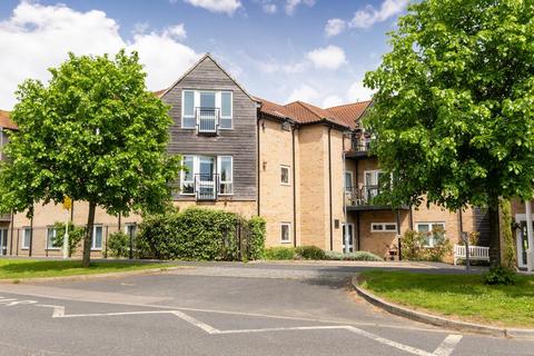 2 bedroom flat for sale, Airfield Road, Bury St. Edmunds