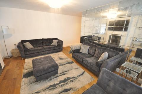 35a Field Road, Thorne, Doncaster, DN8 4AG
