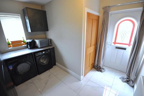 35a Field Road, Thorne, Doncaster, DN8 4AG