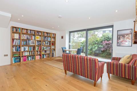 3 bedroom house for sale, Cranmer Avenue, Hove
